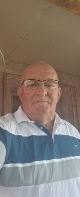 Paul 65 ปี Ruynes En Margeride France