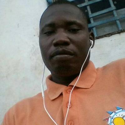 Amadou 37 ปี Célibataire  Mali
