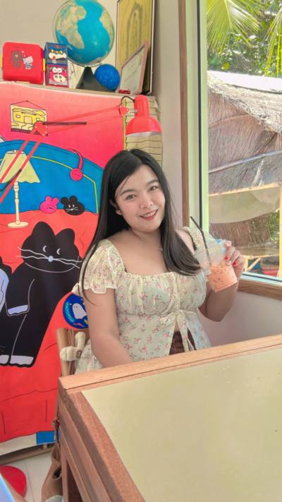 Pennapa 30 ans Phetchaburi Thaïlande