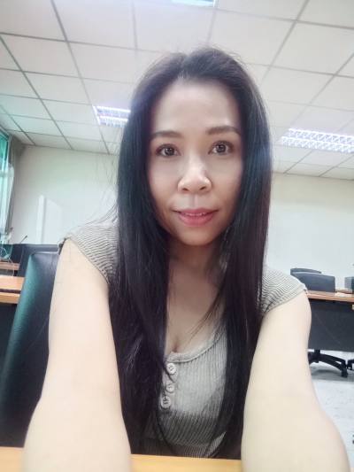 Danita 42 ans เมืองสมุทรปราการ Thaïlande