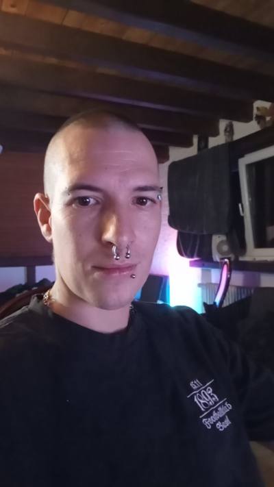 Daniel 36 ปี Zwingen Switzerland