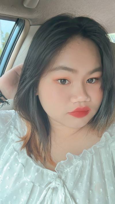 Annie 20 ans Thai Thaïlande