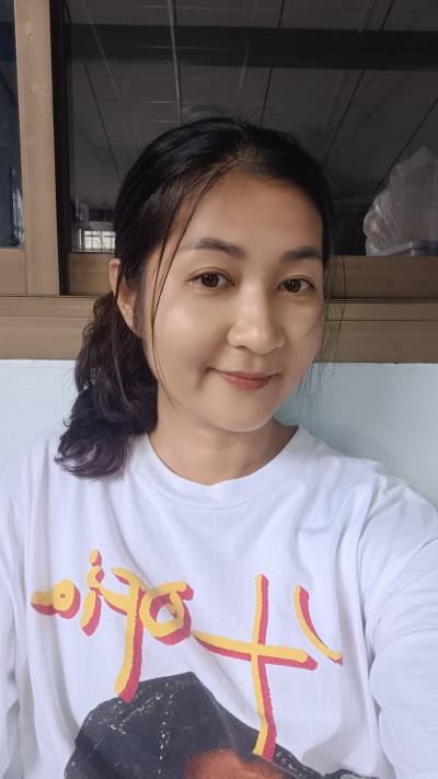 Ying 41 ans Ubonratchathani  Thaïlande