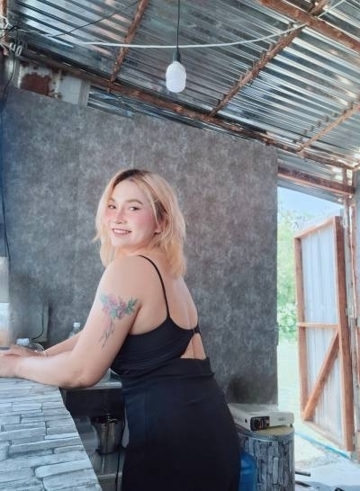 Chutatip 36 ans Rayong  Thaïlande