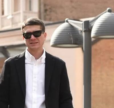 Lukiano 36 ปี Pisa Italy