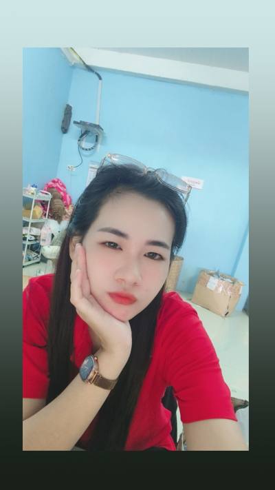 Pawinuch 28 ans Kanchanaburi Thaïlande