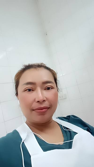 Hathaichanok 39 Jahre Nonsuwan City Thailand