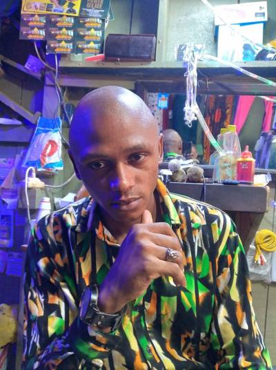 Tony 30 ปี Moanda Gabon