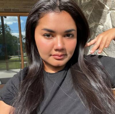 Anong 32 ans Siam Thaïlande