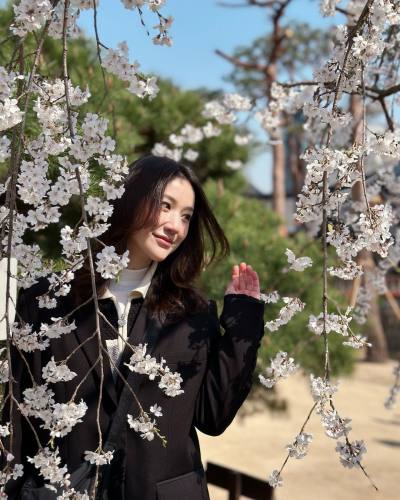 Bella 33 ans Muang Thaïlande
