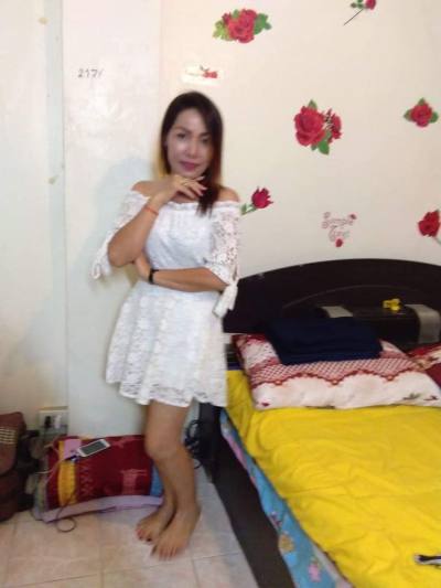 Napalai 48 ans Rayong Thaïlande