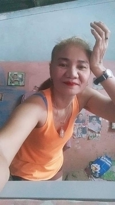 Ladarpon 53 ans Surin Thaïlande
