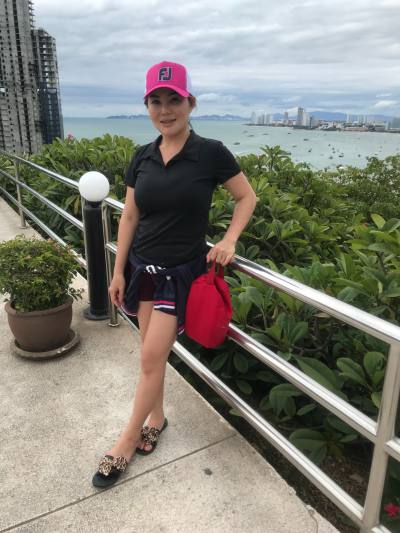 Ann 34 Jahre Nong Khai Thailand