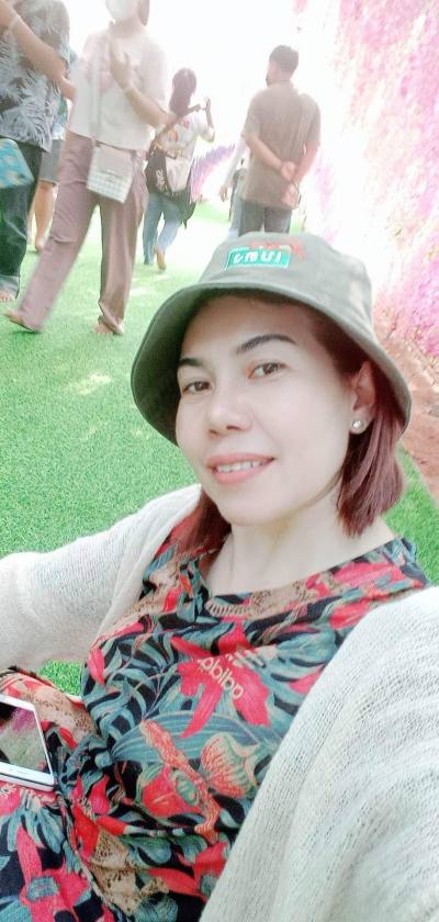 Nid 46 ans Chon Buri Thaïlande