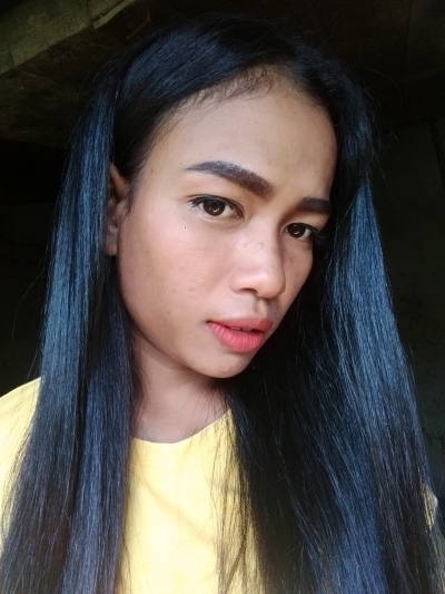 Minny 25 ans ประจวบ​ Thaïlande