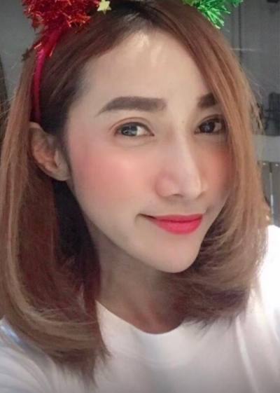 Ta 38 ans Muang  Thaïlande
