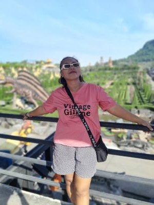 Nongying 43 years ทวีวัฒนา Thailand