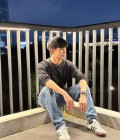 James,34 ปี