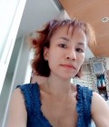 May,38 ans